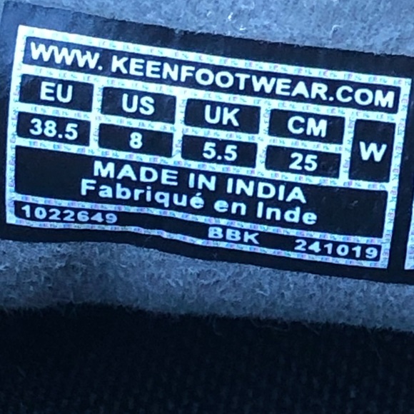 Keen Loralai Black Sneakers . Woman’s Size 8 - Picture 2 of 15